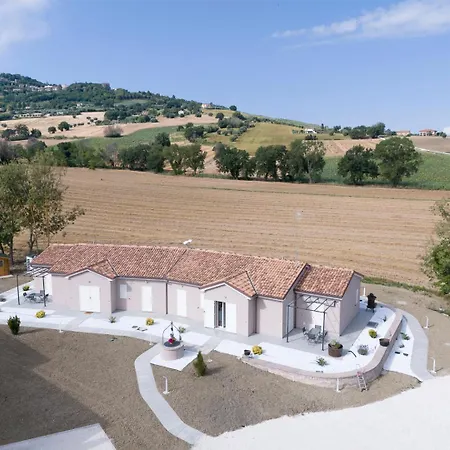 La Casa Nel *